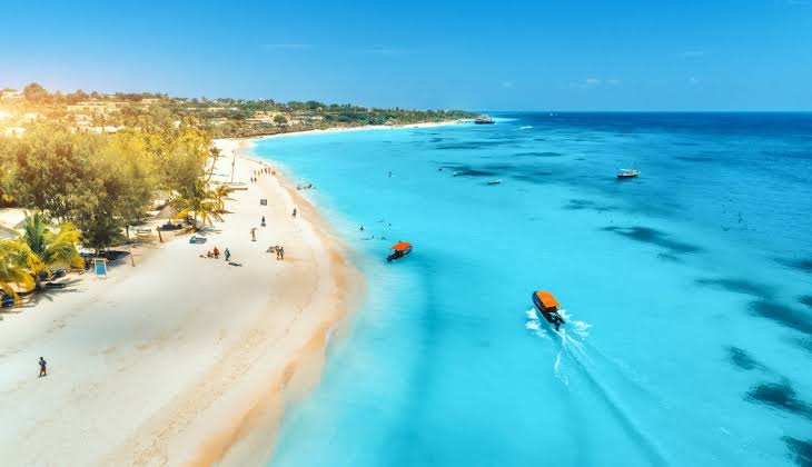 Tanzania Classic Tour with Zanzibar (9 days)